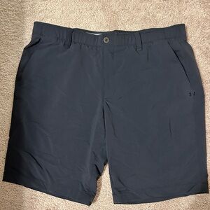 Under Armour golf shorts